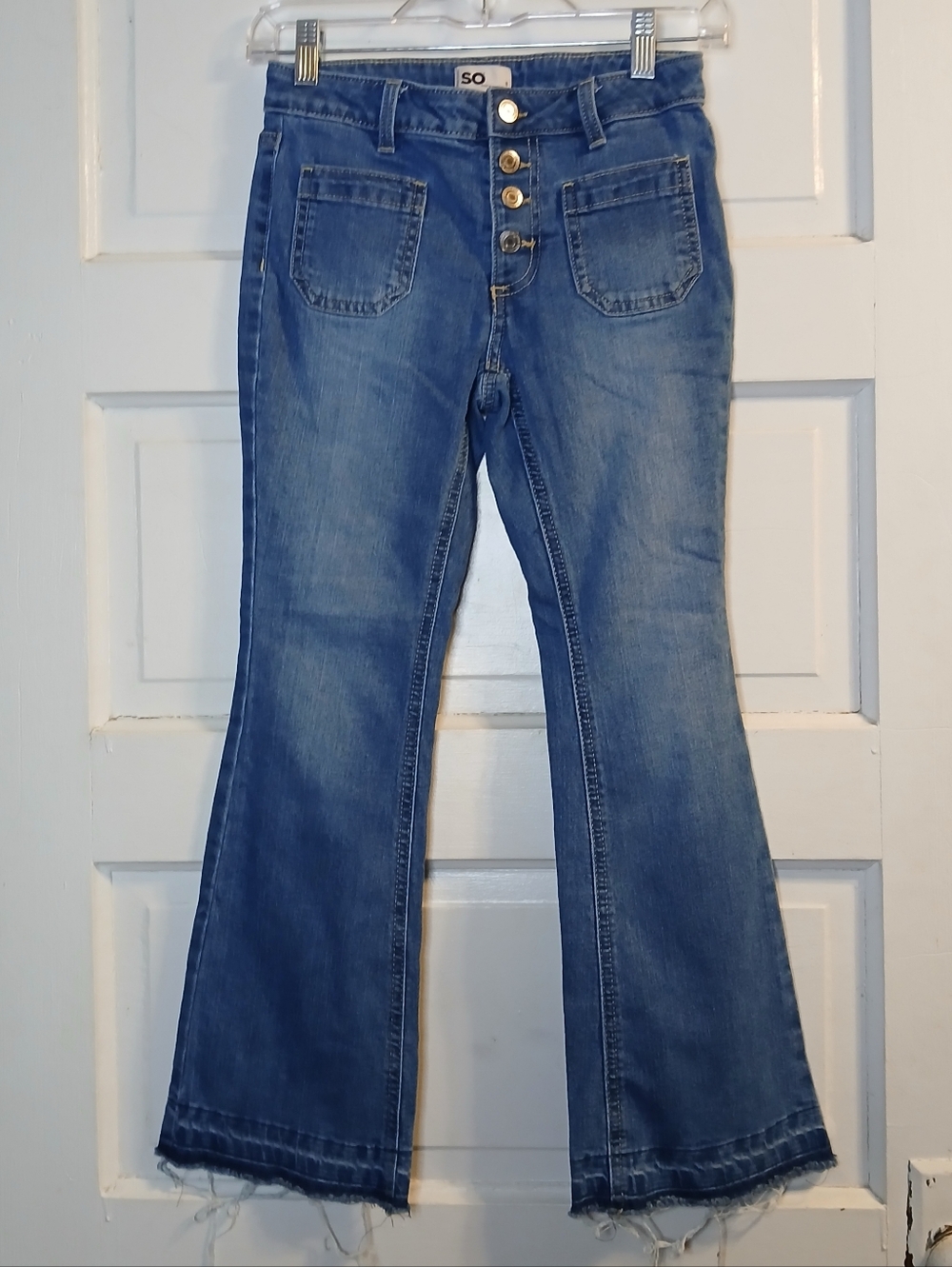 SO Jeans Womens Size 8 Blue High Rise Button Fly Flare Raw Hem Patch Pocket